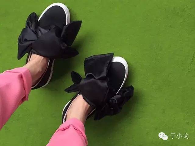 鍝佷綅杞﹁创,鍝佷綅閴村畾