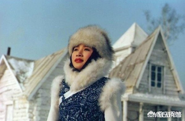 李娜事业最高峰选择出家,歌手李娜出家是因为什么原因