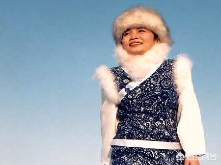 李娜事业最高峰选择出家,歌手李娜出家是因为什么原因