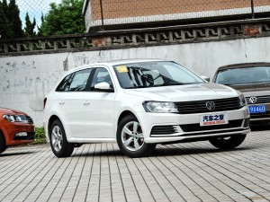 菲亚特菲翔车主访谈,菲亚特菲翔1.4t自动挡2014年