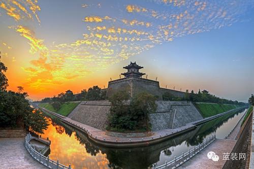 你好,我叫西安!这是我2016年的新名片,请多多关照!