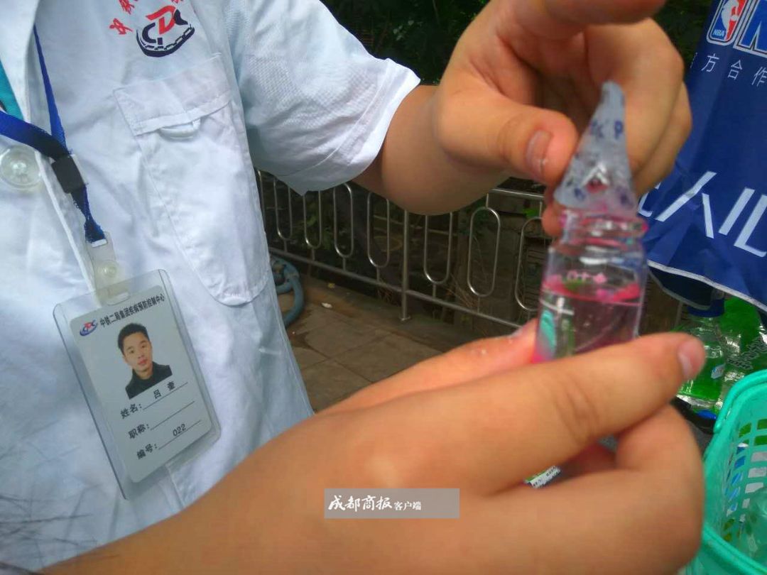 成都蜀都花园小区室外游泳池,成都蜀都花园室外泳池