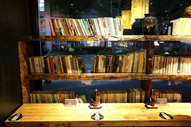 关关相亲对象主动请吃饭那段,关关去吃饭