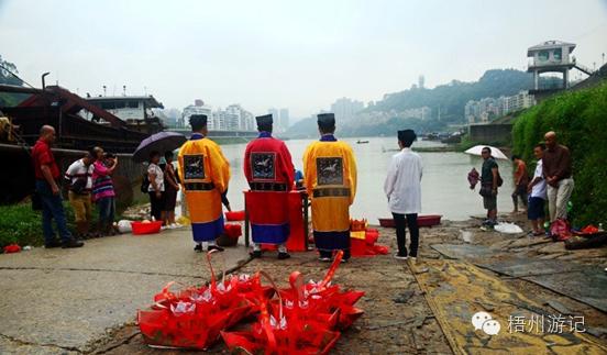 我们真的低估了2016年龙母诞的魅力,没去现场的你后悔了吗?