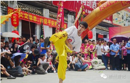 我们真的低估了2016年龙母诞的魅力,没去现场的你后悔了吗?