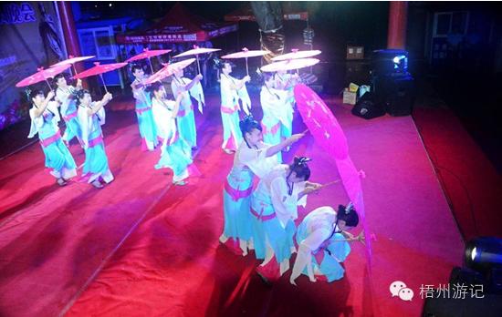 我们真的低估了2016年龙母诞的魅力,没去现场的你后悔了吗?