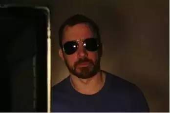 这个很摩登的跨界玩意，你看了还送你100块钱！