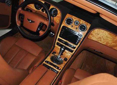 买了辆低配的车，车内装上这些有档次的车品，老婆夸我有眼光