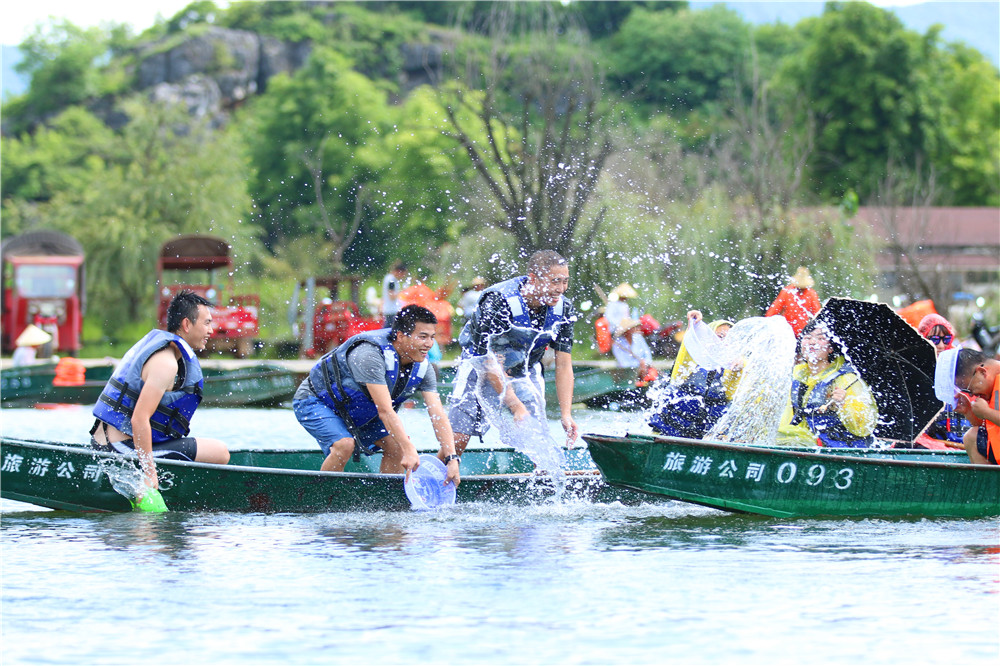 *萨特帕**一场与荷花无法拒绝的浪漫之旅