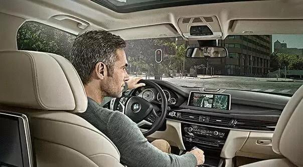 汽车玻璃贴膜到底是空吹噱头还是真的有效果？看了你就明白！