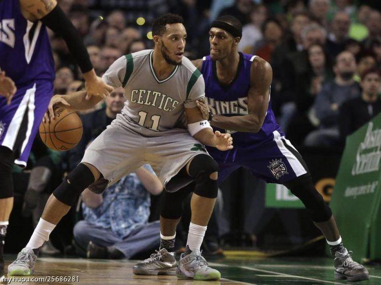 埃文特纳穿过的鞋,埃文特纳上脚球鞋