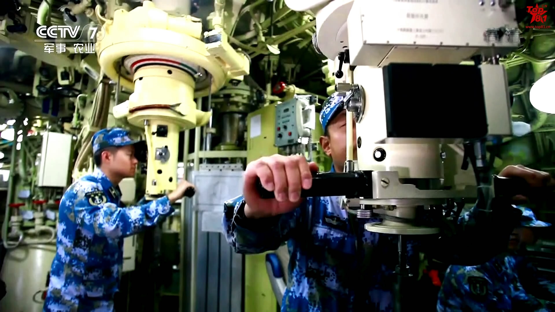 为了祖国艰苦奋斗,中国潜艇军人的真实生活