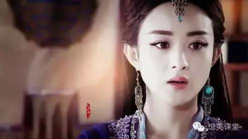 什么样的齐刘海好看显得乖乖的,齐刘海是不是要特别齐才好看