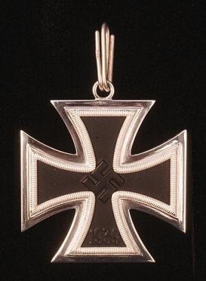 苍之骑士团内容,苍之骑士团第几集有龙