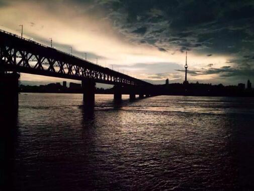 武汉长江四日游攻略路线,清明去武汉旅游攻略一日游