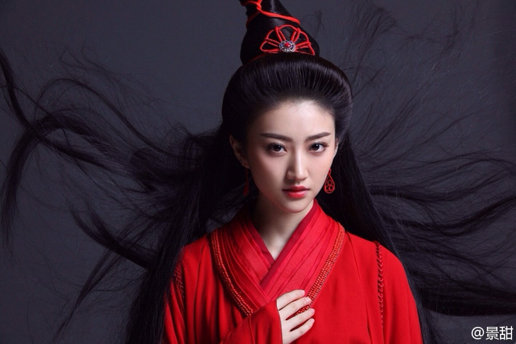 郑元畅现身,郑元畅年轻时的盛世容颜