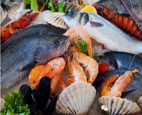 不懂会计的老板算利润,不懂餐饮的女老板