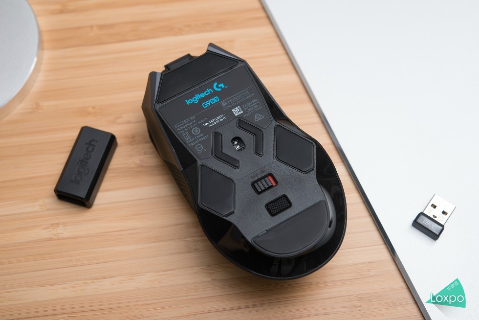 罗技鼠标g900是蓝牙无线鼠标吗 (罗技g900g无线鼠标)