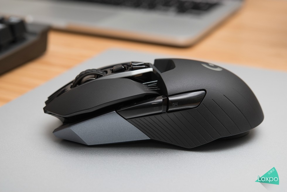 罗技鼠标g900是蓝牙无线鼠标吗 (罗技g900g无线鼠标)