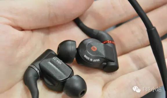 入耳式耳机排行榜,入耳式耳机排行榜推荐
