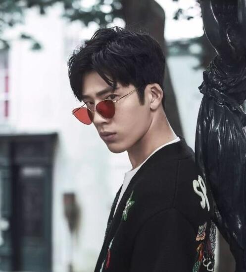 奢奢哒|韩星人手一副GM墨镜这牌子凭什么成了潮牌