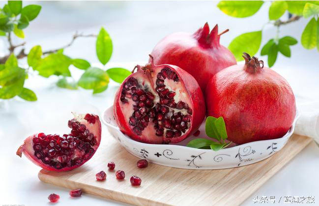 哺乳期妈咪吃的维生素,多吃水果还是少吃水果