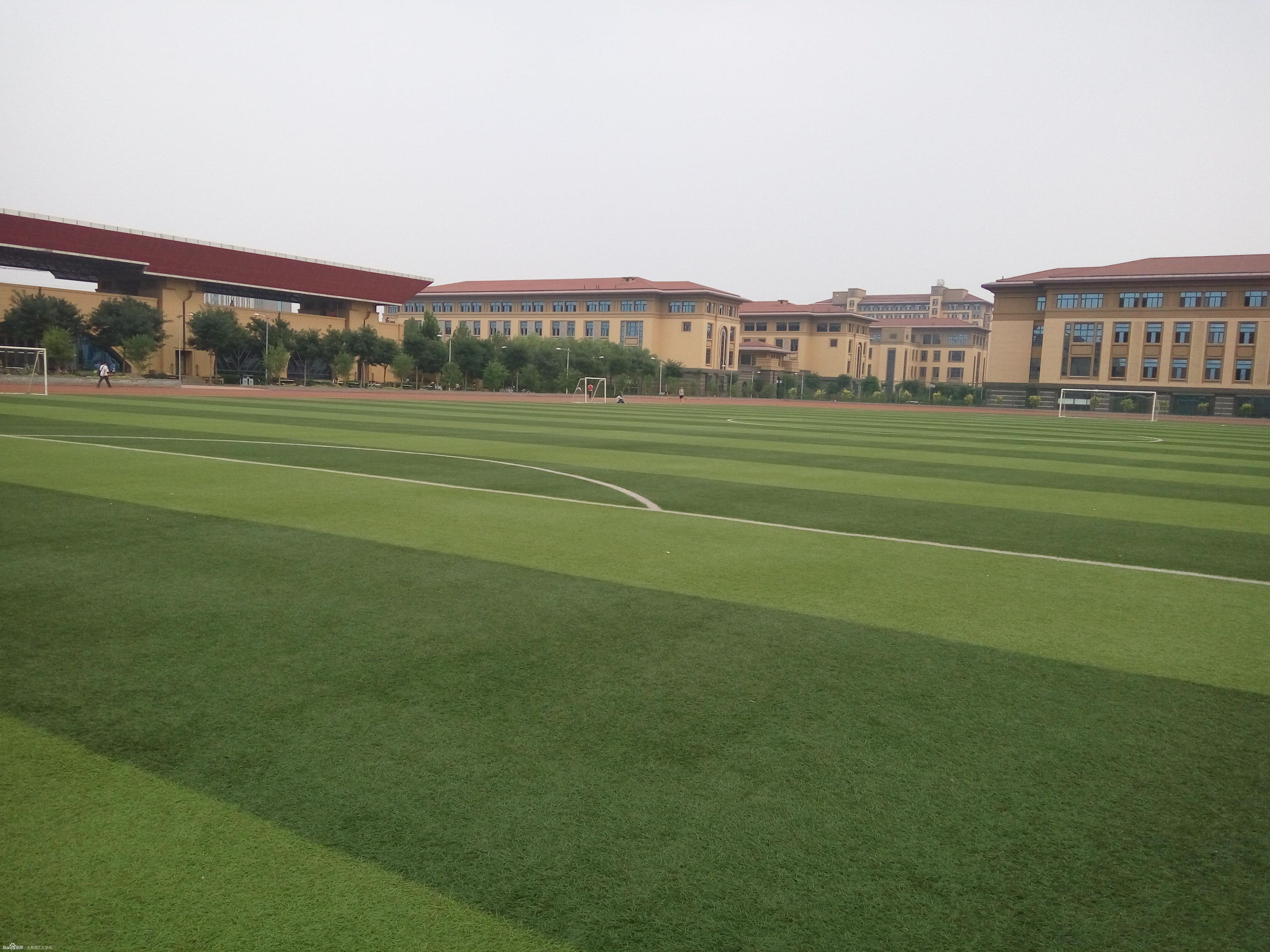 太原理工大学学姐迎新,新生怎么去太原理工大学