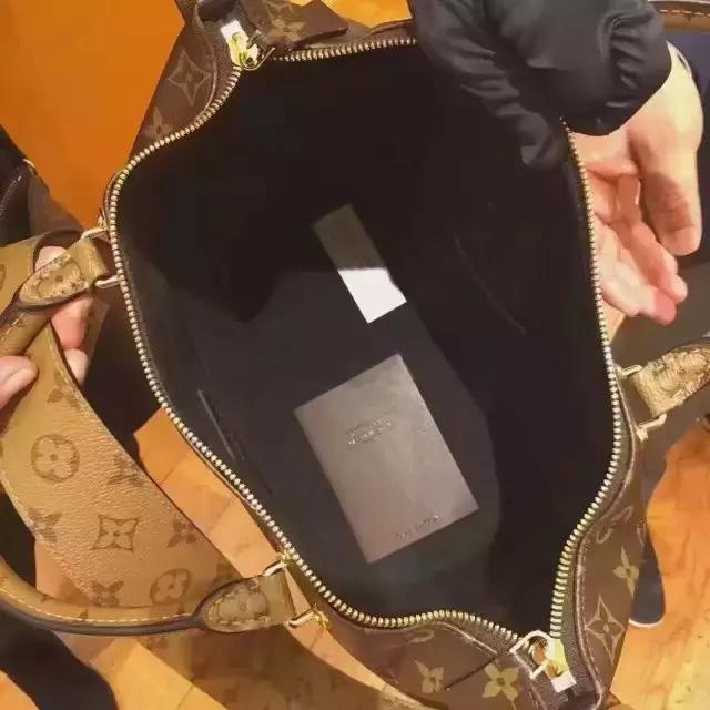 lv最新款脑洞也太大了吧,lv新款比之前多了两条线