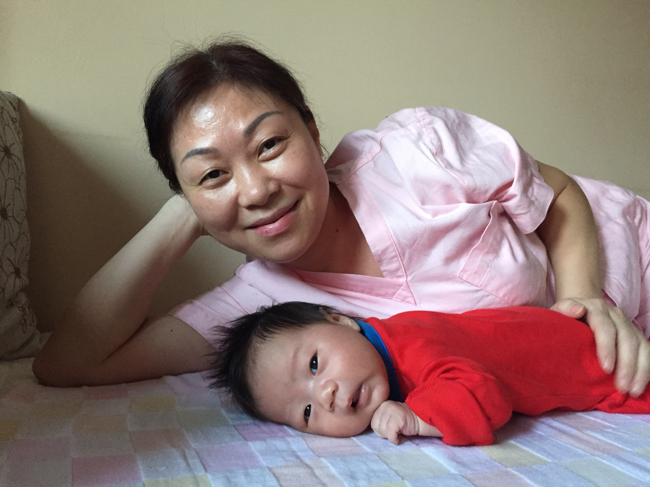 给月嫂睡什么陪护床,月嫂晚上睡在哪里