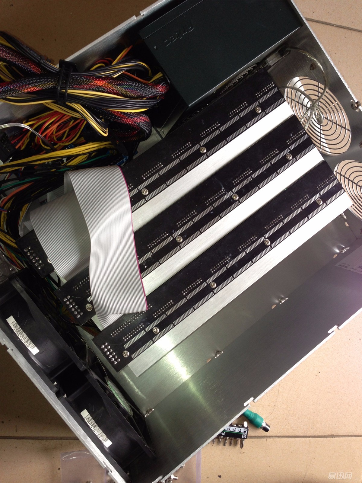 屌丝逆袭致富的经历—*币特比**与比特股