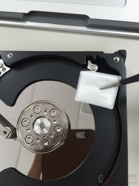 拆解希捷500g移动硬盘,希捷1tb固态硬盘拆解