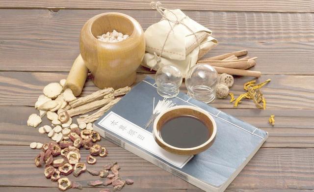 痘痘治了一个月不见好怎么办,痘痘长久了不下去怎么办