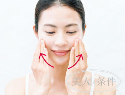 护肤品广告的水光感是怎么拍的,护肤品效果真的有广告说的神奇吗