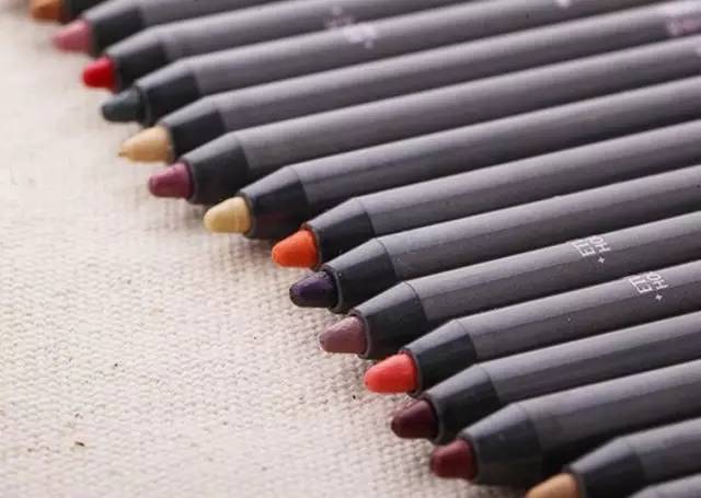 适合新手的平价美妆 (超好用的平价美妆)