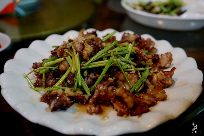 惊艳，原来牛皮不仅能吹，还能吃，而且味道非常好。