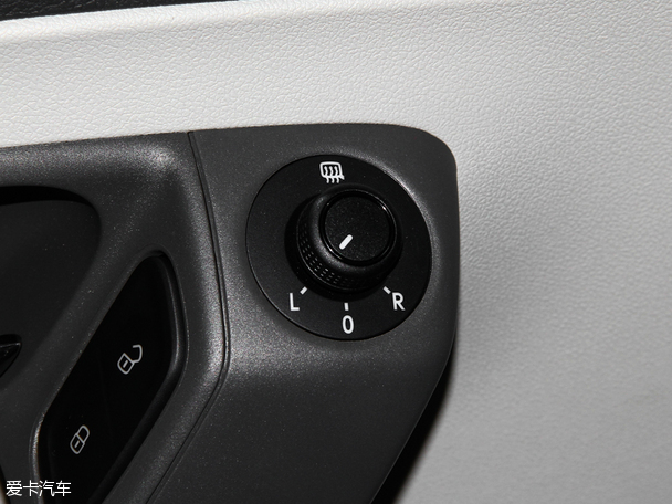 两厢车全系列2015,家用两厢车推荐2015