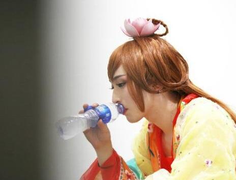 2016cj閲囪,2014骞碿j浜嬩欢