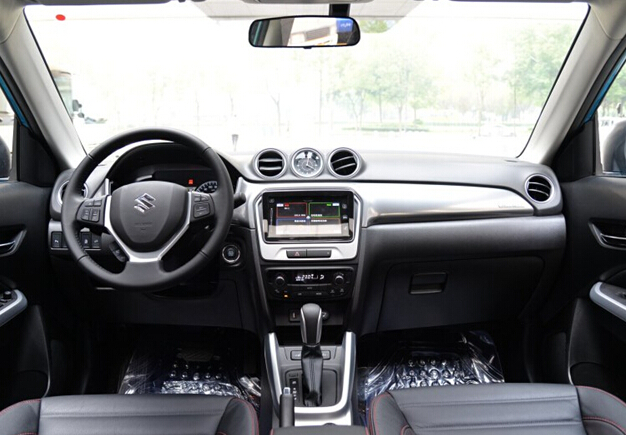 新铃木维特拉穷人开的省油耐用suv,不该被忽略的suv是什么