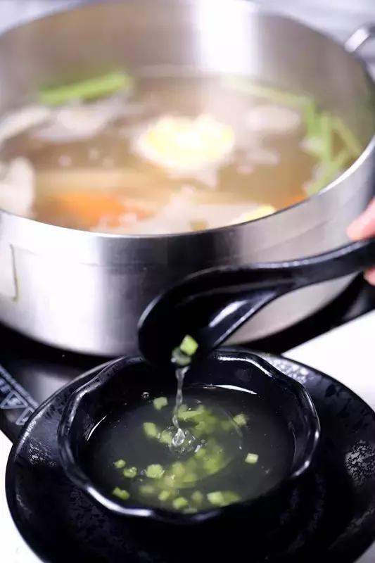 一帮吃货,一群吃货在一起会发生什么