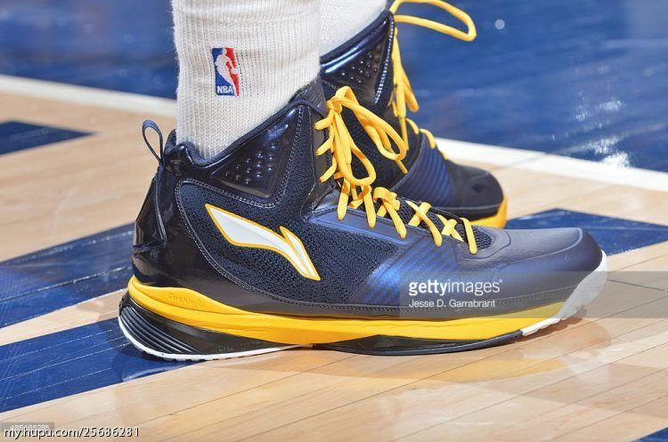 埃文特纳穿过的鞋,埃文特纳上脚球鞋