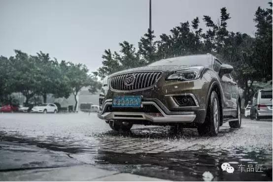 别克envision昂科威1.5t2015款,别克昂科威envision2.0t蓝色