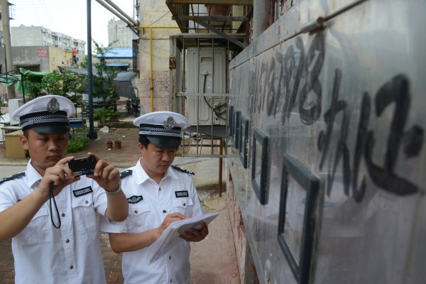 乱涂乱画如何修理墙壁,乱涂乱画的解决办法作文300字