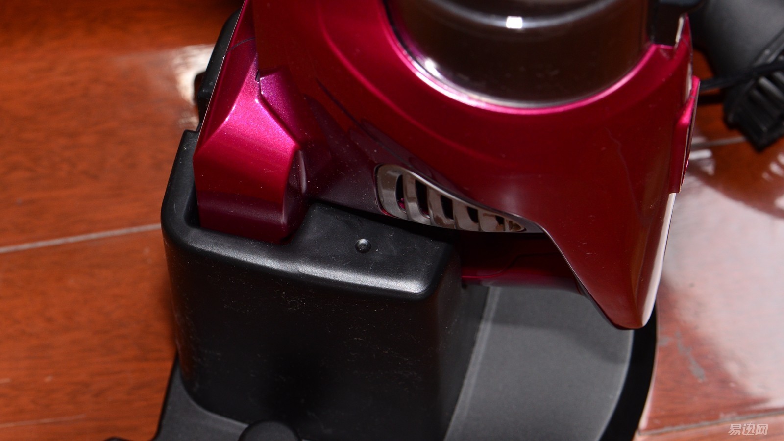 海尔吸尘器zc405s评测,海尔hzw1207z吸尘器拆解