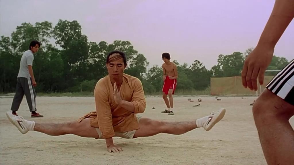 周星驰将少林足球踢进了世界杯,沉寂3年的周星驰少林足球