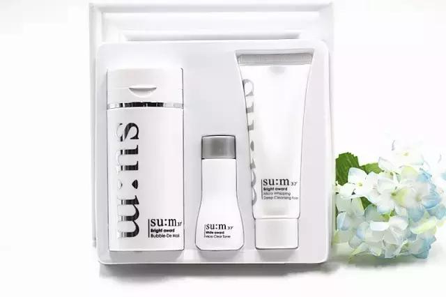 遮瑕洗面奶推荐哪个好用,韩妆洗面奶推荐男生