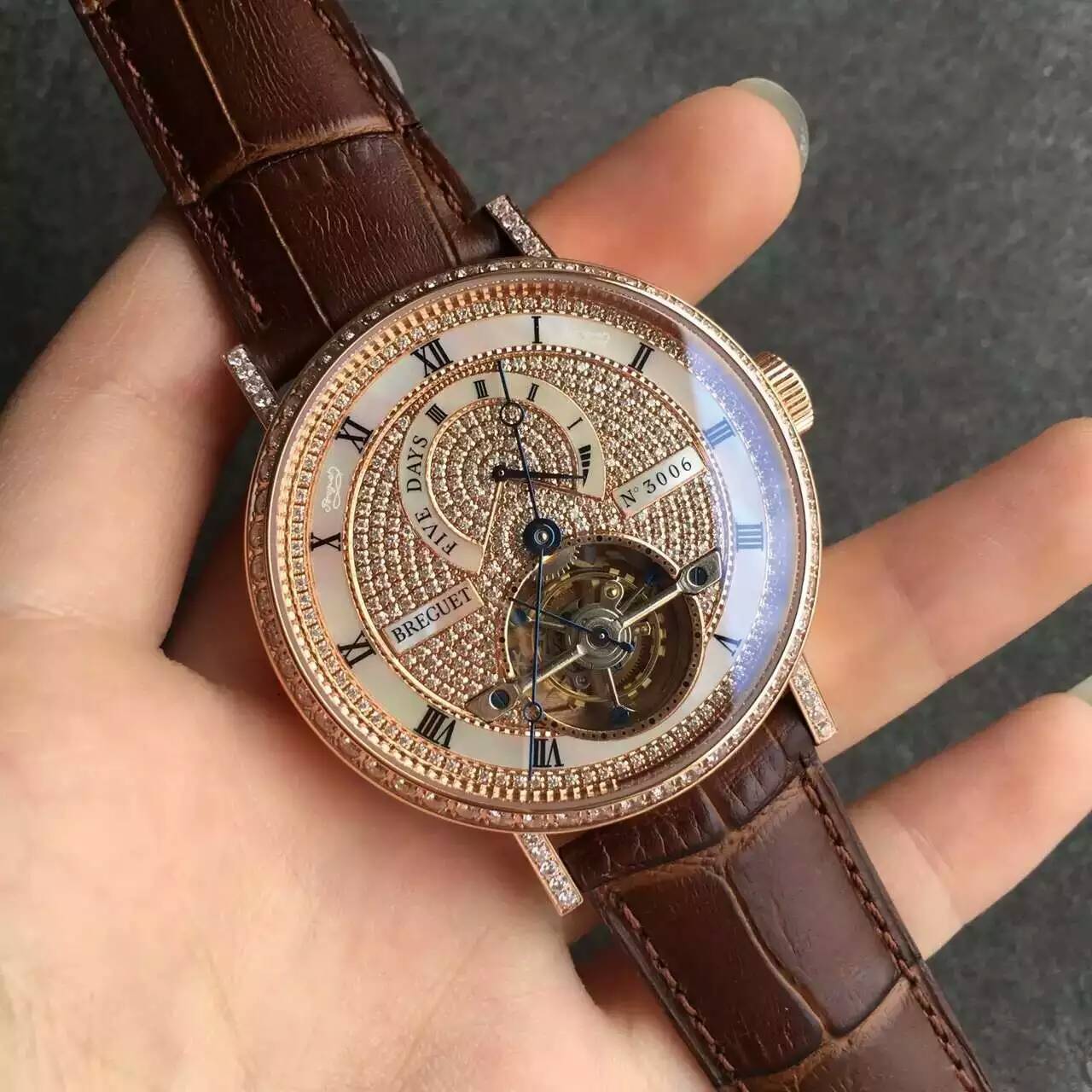 机械手表走时不精准是怎么回事,机械腕表走不准