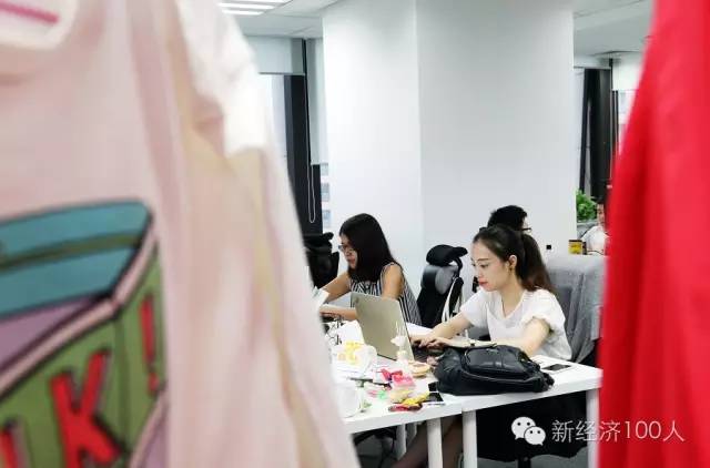 这家公司聚拢非王思聪女友型网红做社交电商,抢阿里巴巴京东生意