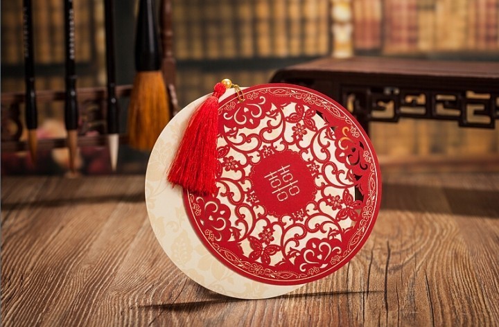 这张婚礼请柬有“毒”，还不速来围观！