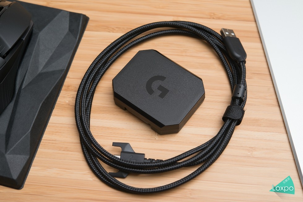 罗技鼠标g900是蓝牙无线鼠标吗 (罗技g900g无线鼠标)