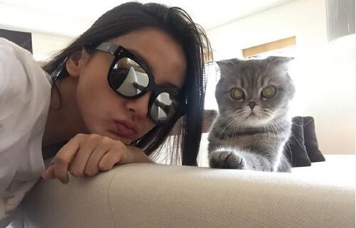 奢奢哒|韩星人手一副GM墨镜这牌子凭什么成了潮牌